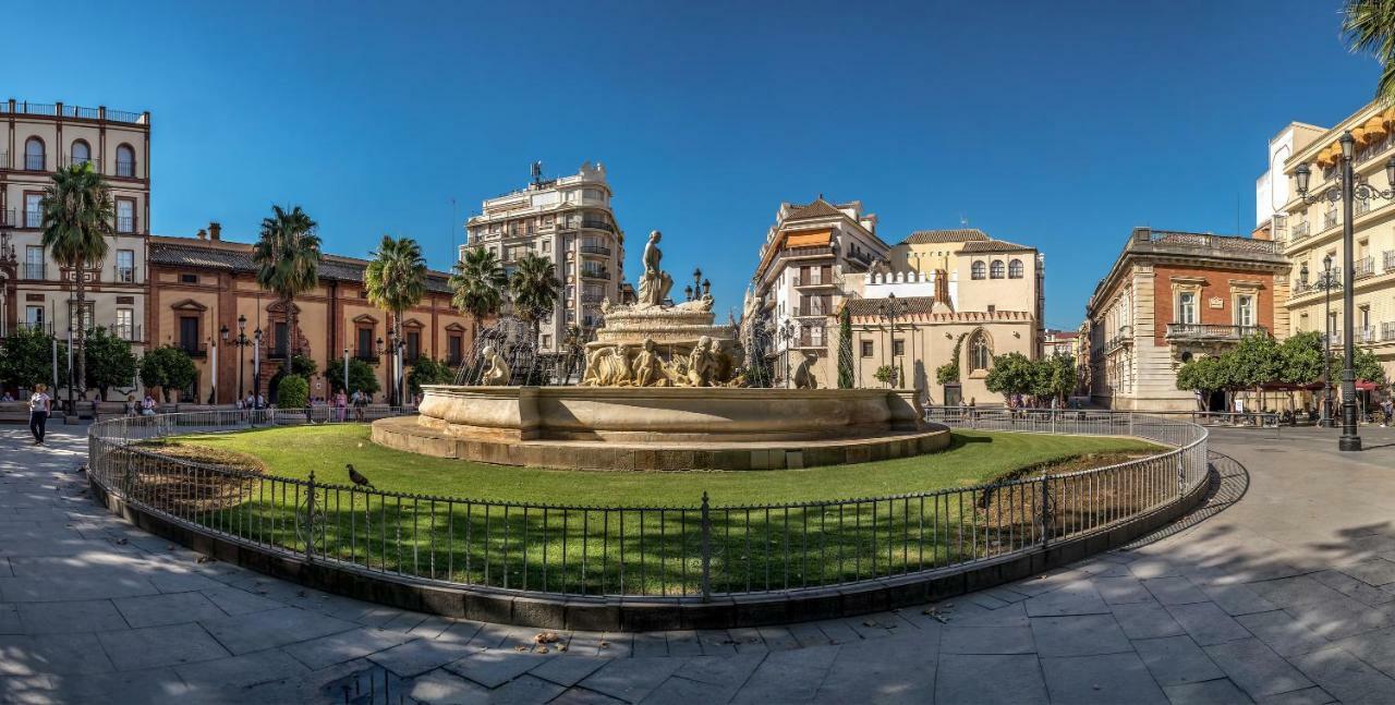 Descubrehome Postigo Inner Patio Seville Exterior photo