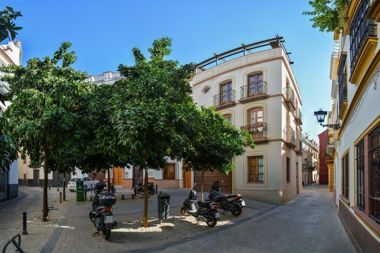 Descubrehome Postigo Inner Patio Seville Exterior photo